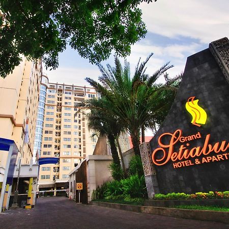 Grand Setiabudi Hotel Бандунг Екстер'єр фото