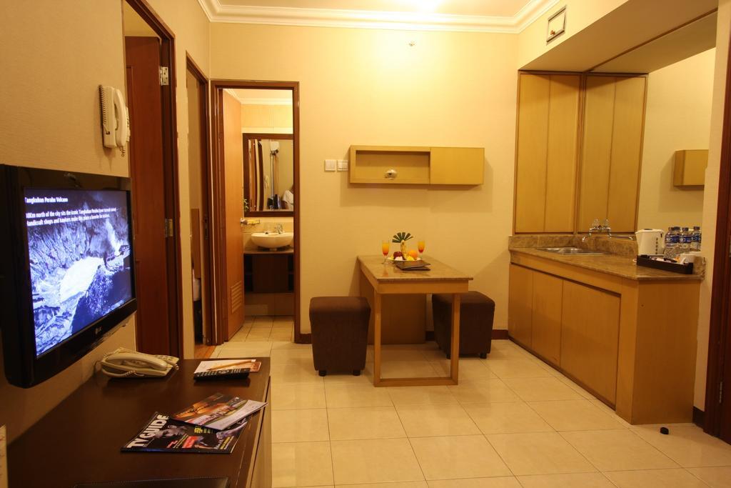 Grand Setiabudi Hotel Бандунг Екстер'єр фото