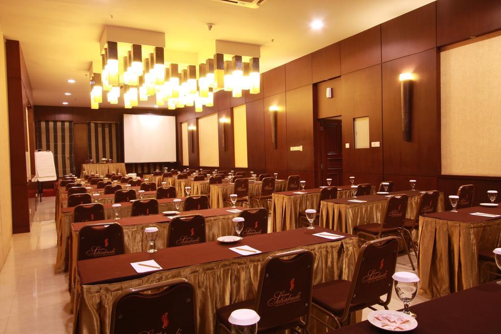 Grand Setiabudi Hotel Бандунг Екстер'єр фото
