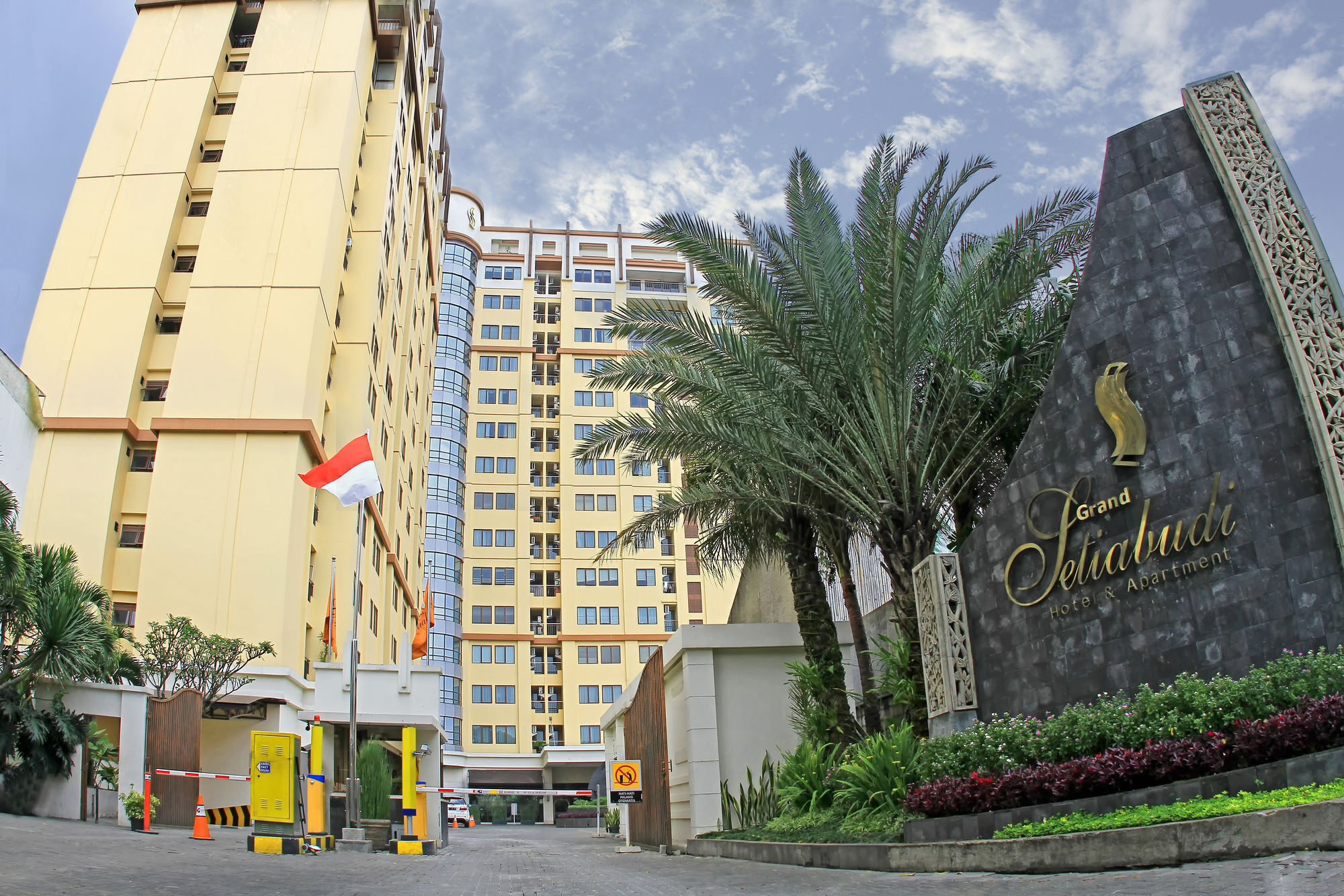 Grand Setiabudi Hotel Бандунг Екстер'єр фото